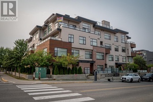 102-460 5TH AVE
