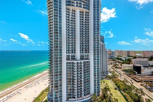 18201  Collins Ave   3405