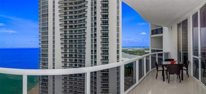 15901 Collins Ave 2807