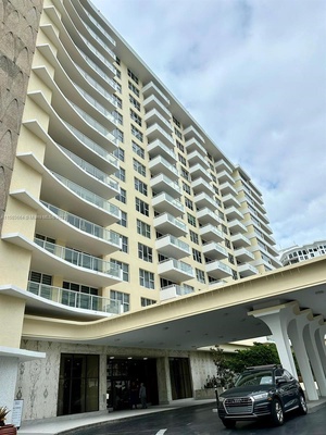 5600 Collins Ave 10K