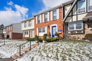 2228 Upper Middle Road|Unit #2